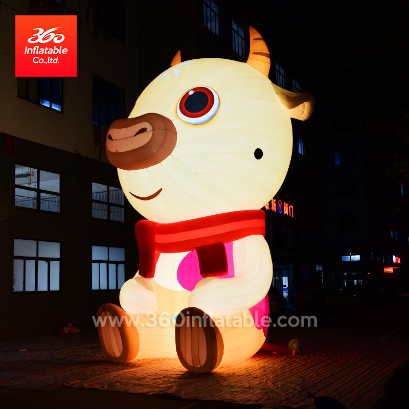 Hot selling LED outdoor inflatable design ox cartoon giant decoration mascot custom light Huge cattle for advertising