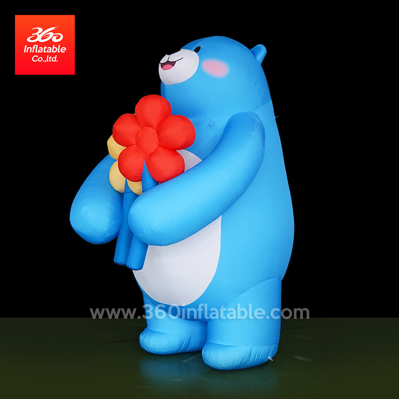 Custom Huge Blue Bear Inflatables Cartoons Holding a Flower